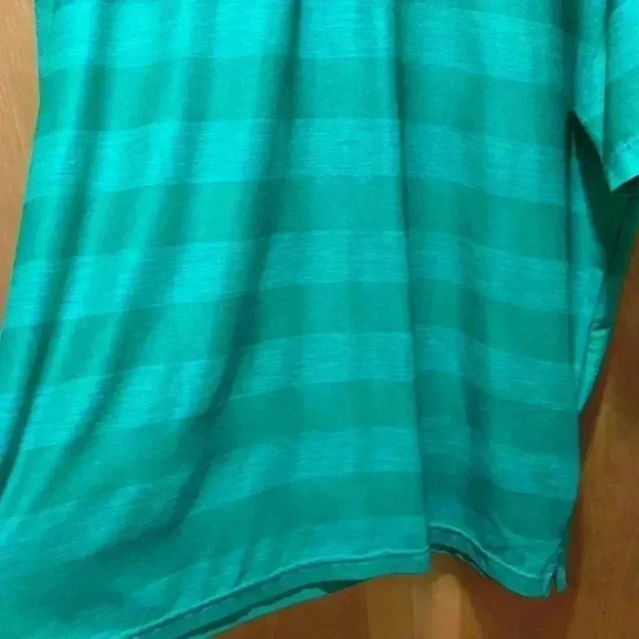 Men’s under Armour polo size extra large - Picture 5 of 8